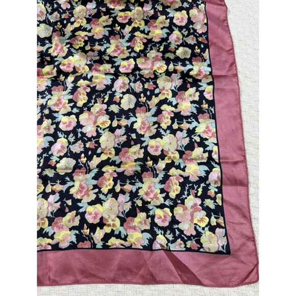 Liberty of London Scarf Floral Square England Pink Flower 22.5”X 22.5” - Picture 10 of 13